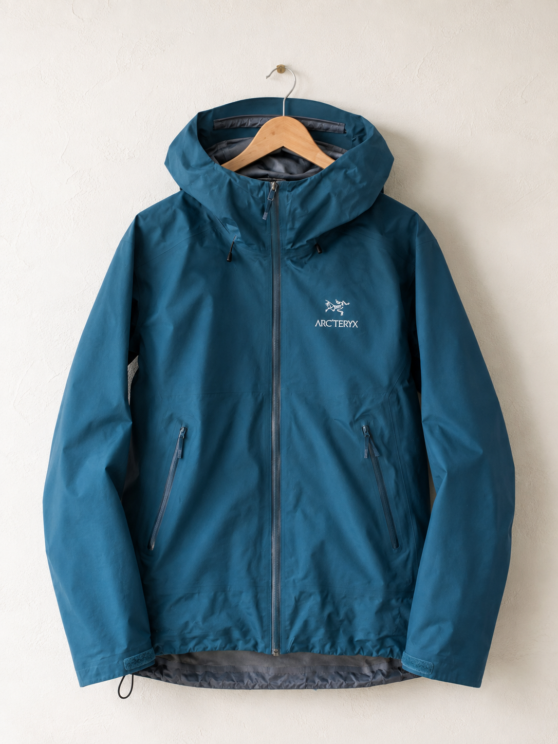 Arc'teryx Beta LT — L, Teal